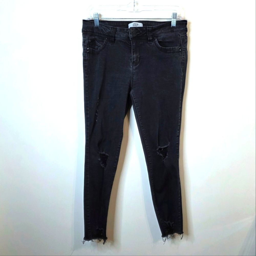 YMI Wanna Betta Butt? Black Skinny Distressed Ankle Jeans Size 11/30